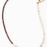 Колие Halfmoon Garnet