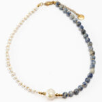 Колие Halfmoon Sodalite